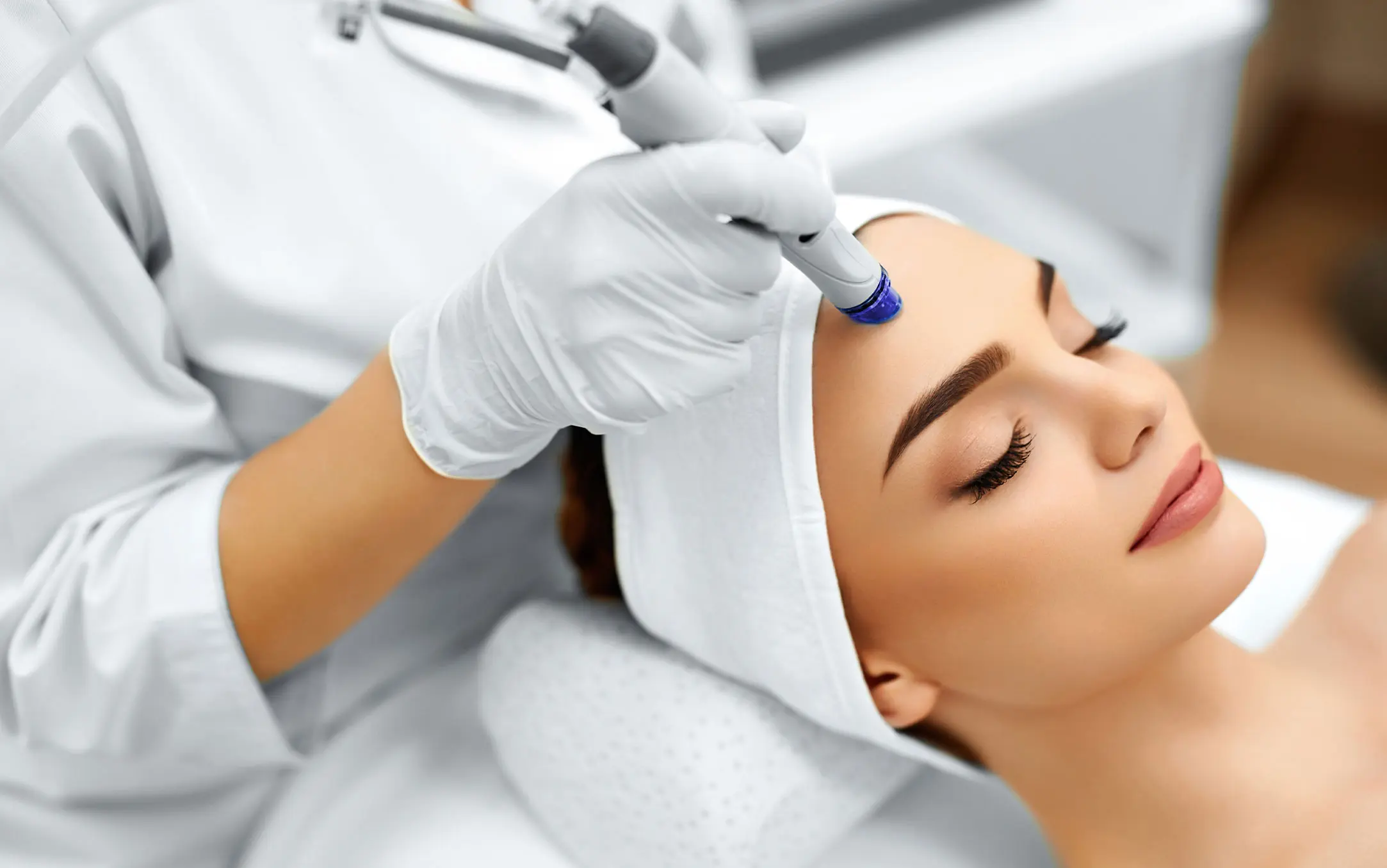 What Is Collagen Lift Therapy and How Can It Help Ageing, Loose Skin Broxbourne?